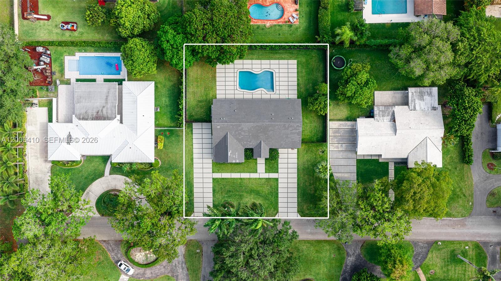 8765 SW 175th St Palmetto Bay, FL 33157