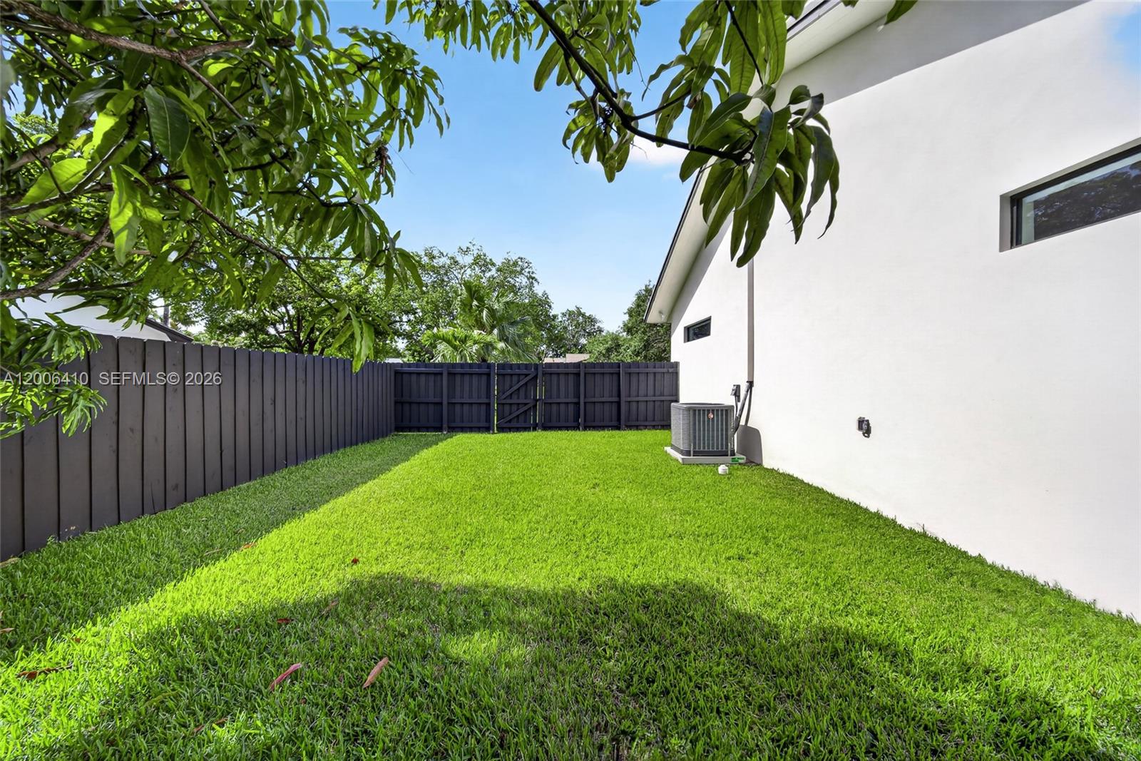 8765 SW 175th St Palmetto Bay, FL 33157