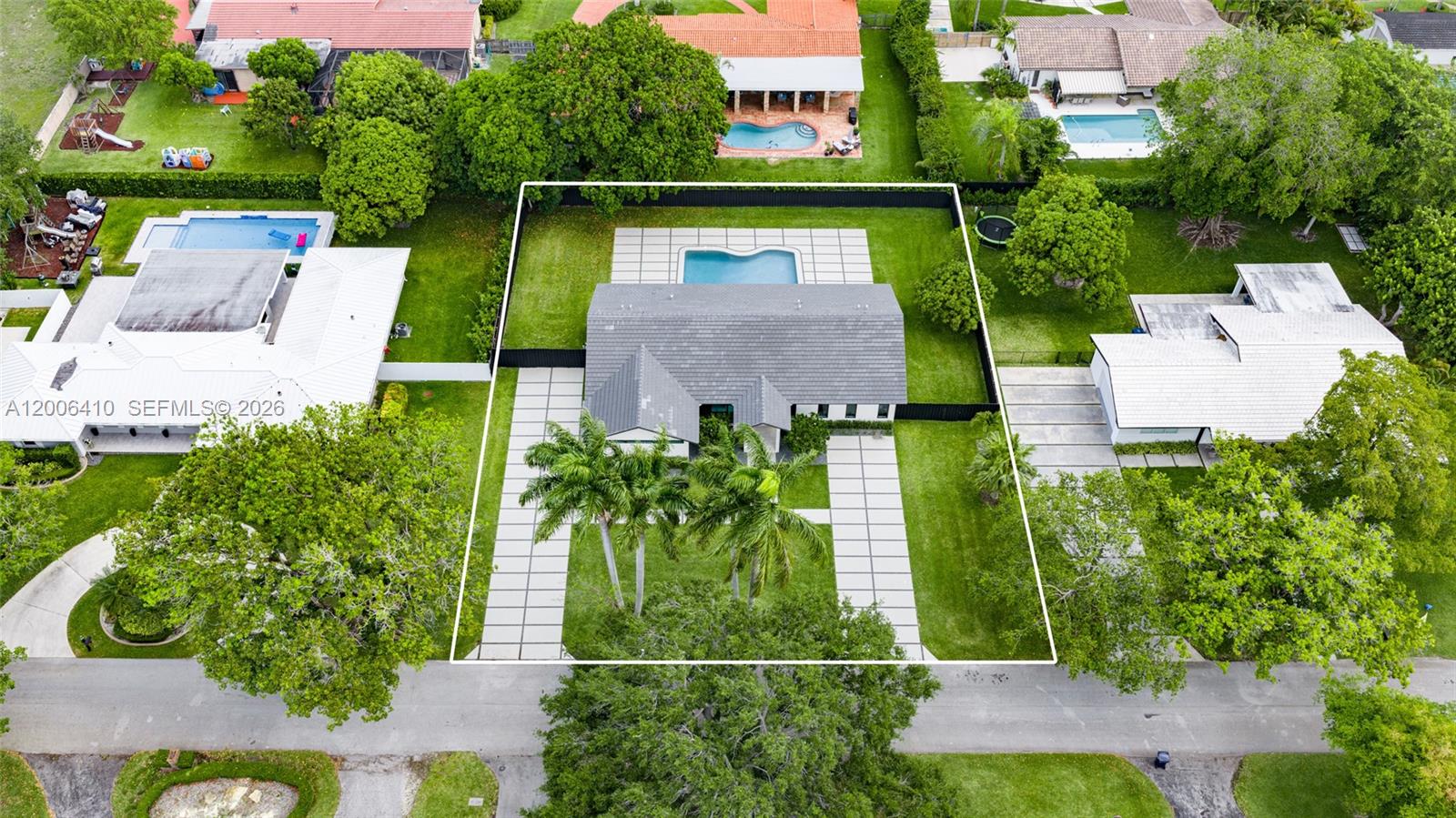 8765 SW 175th St Palmetto Bay, FL 33157