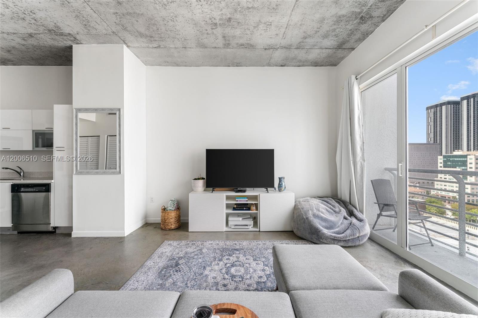 image The Loft 211