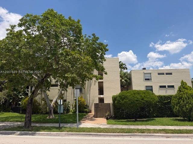 709 Curtiss Pkwy #20