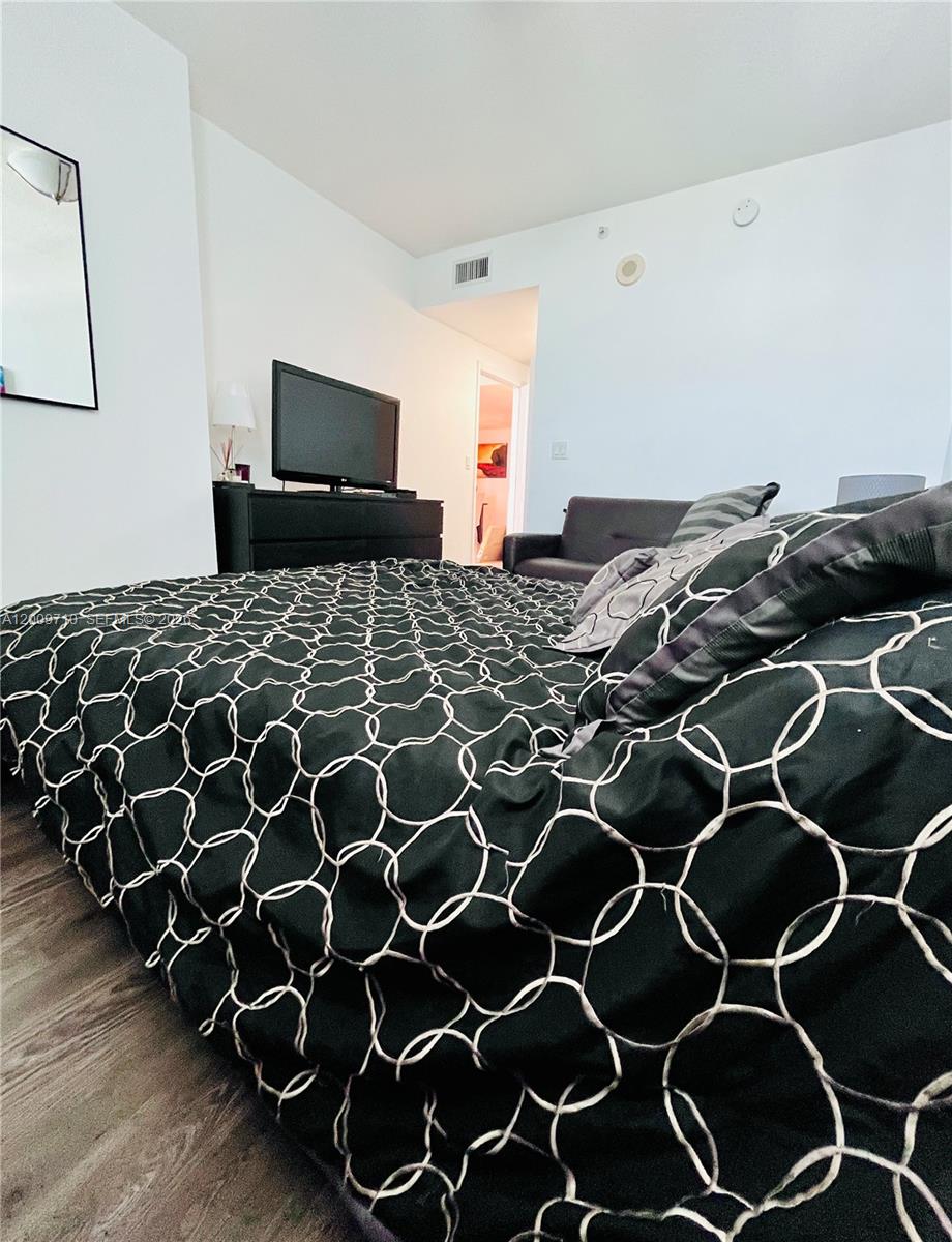 image Vue at Brickell9