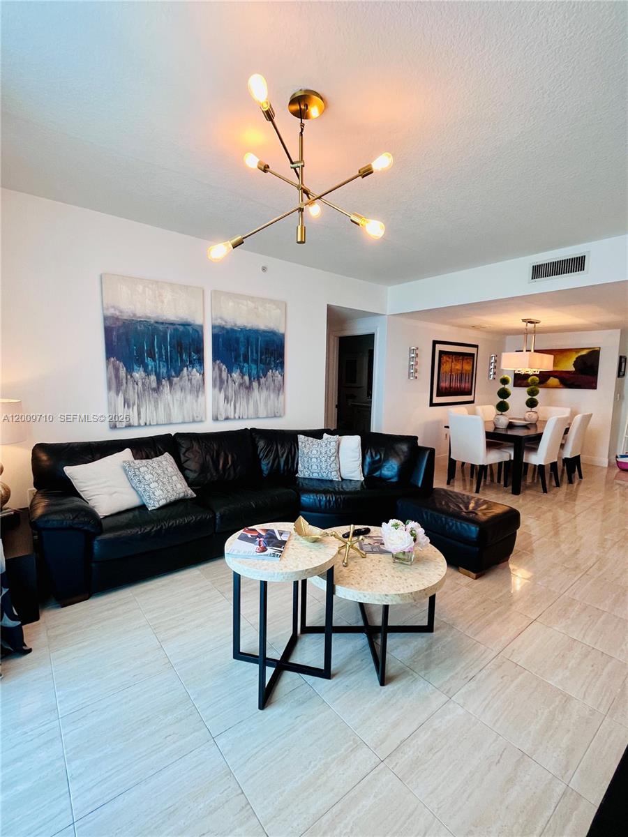 image Vue at Brickell2