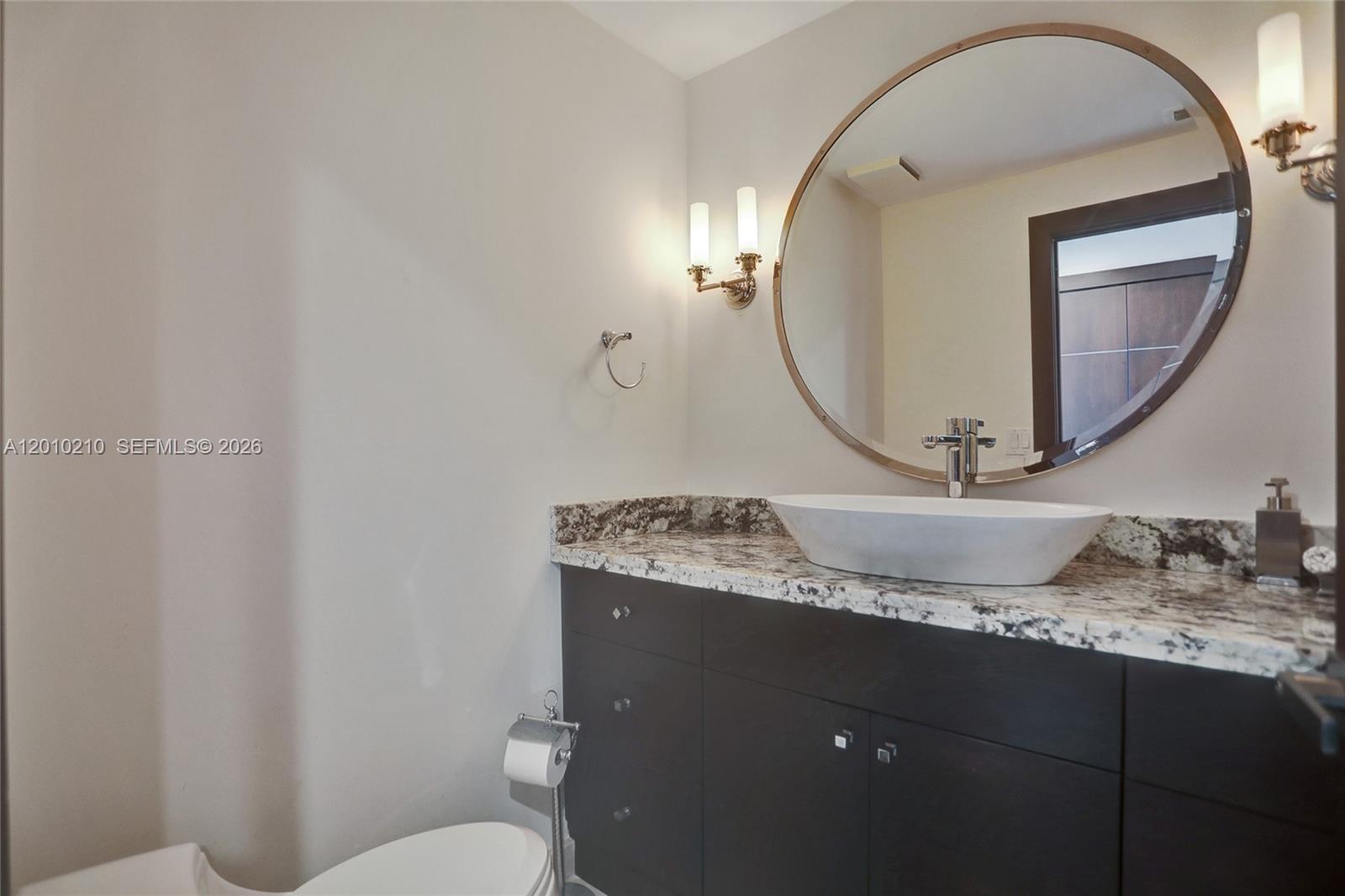 10101 Collins Ave #4E Bal Harbour, FL 33154