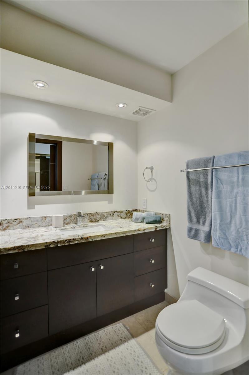 10101 Collins Ave #4E Bal Harbour, FL 33154