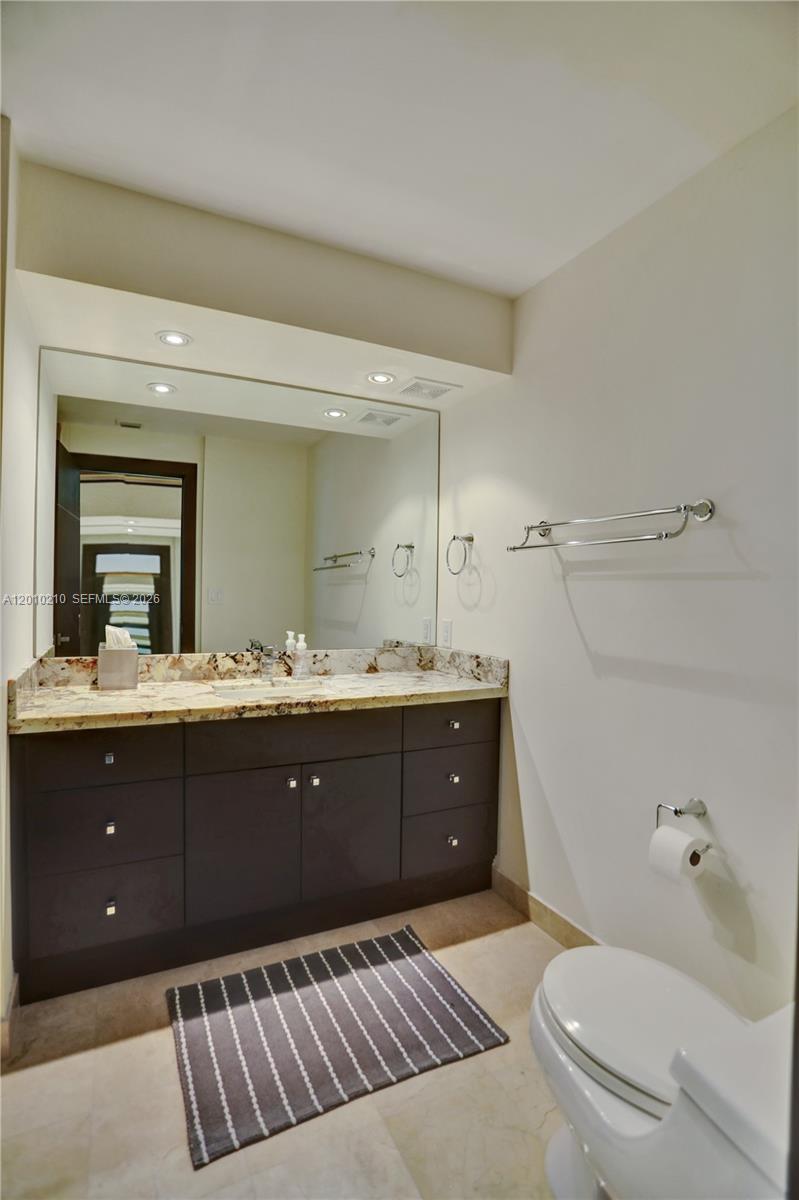 10101 Collins Ave #4E Bal Harbour, FL 33154