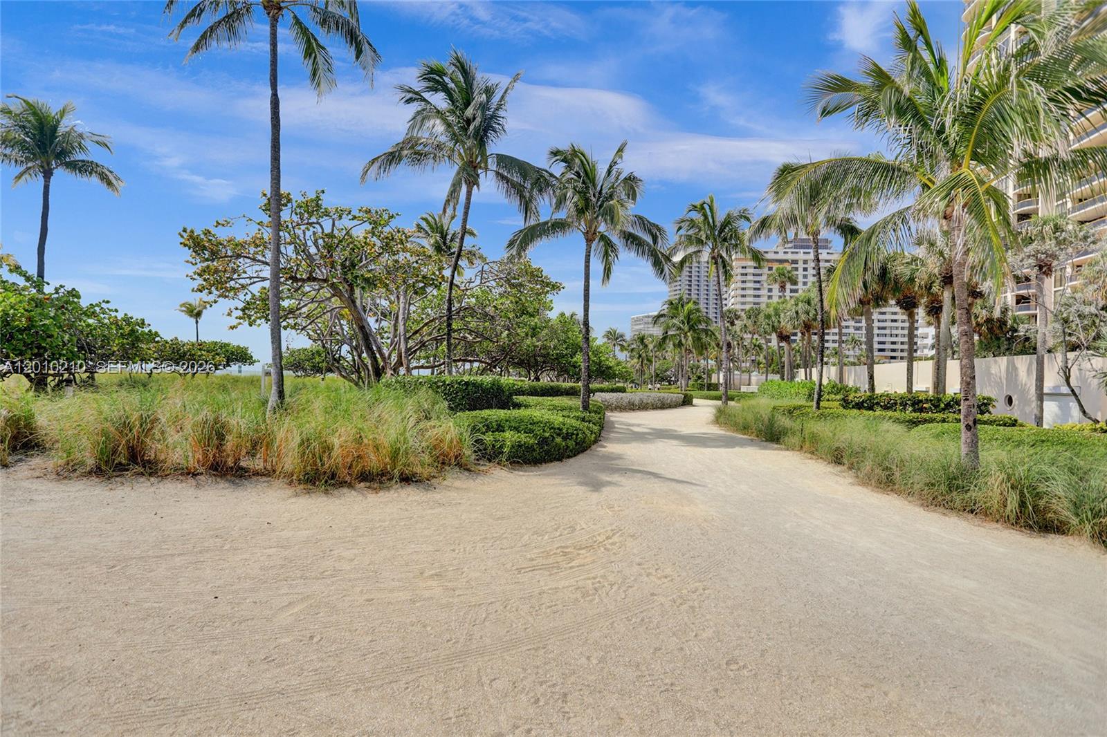 10101 Collins Ave #4E Bal Harbour, FL 33154
