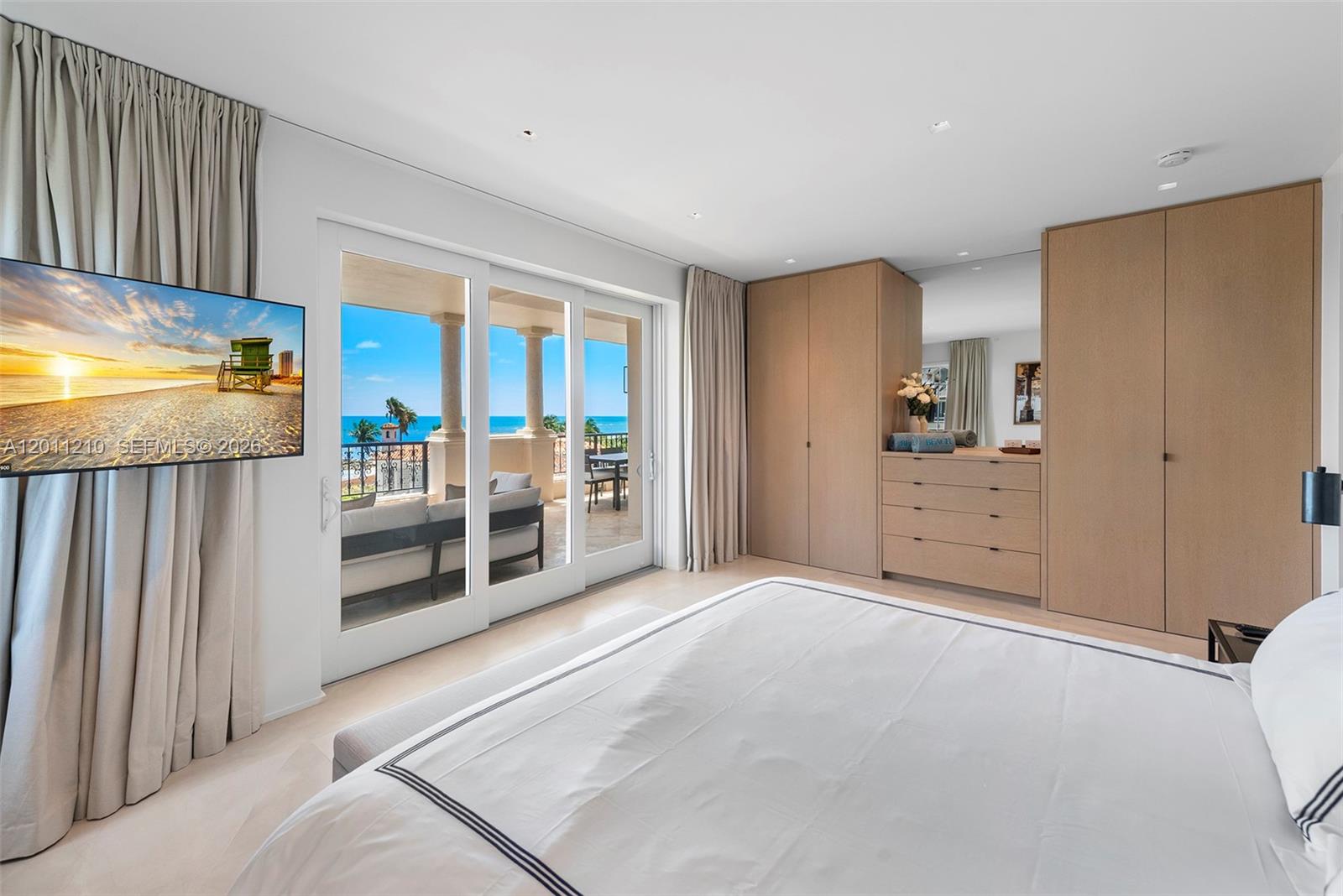 19242 Fisher Is Dr #19242 Miami Beach, FL 33109