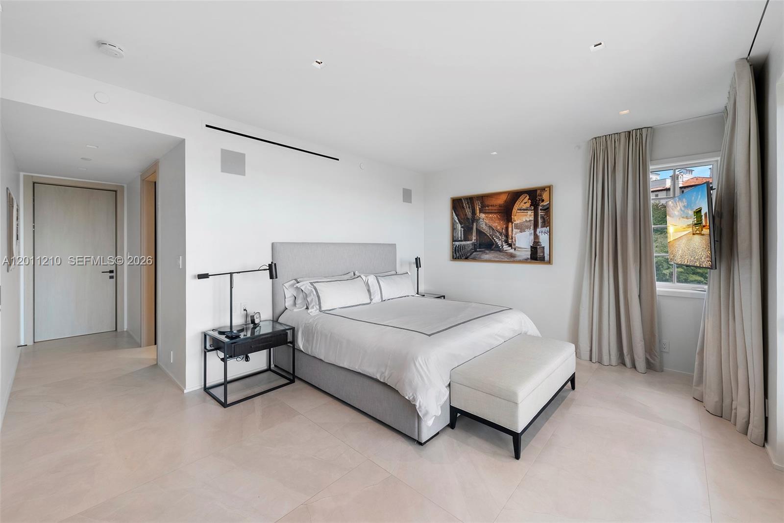 19242 Fisher Is Dr #19242 Miami Beach, FL 33109