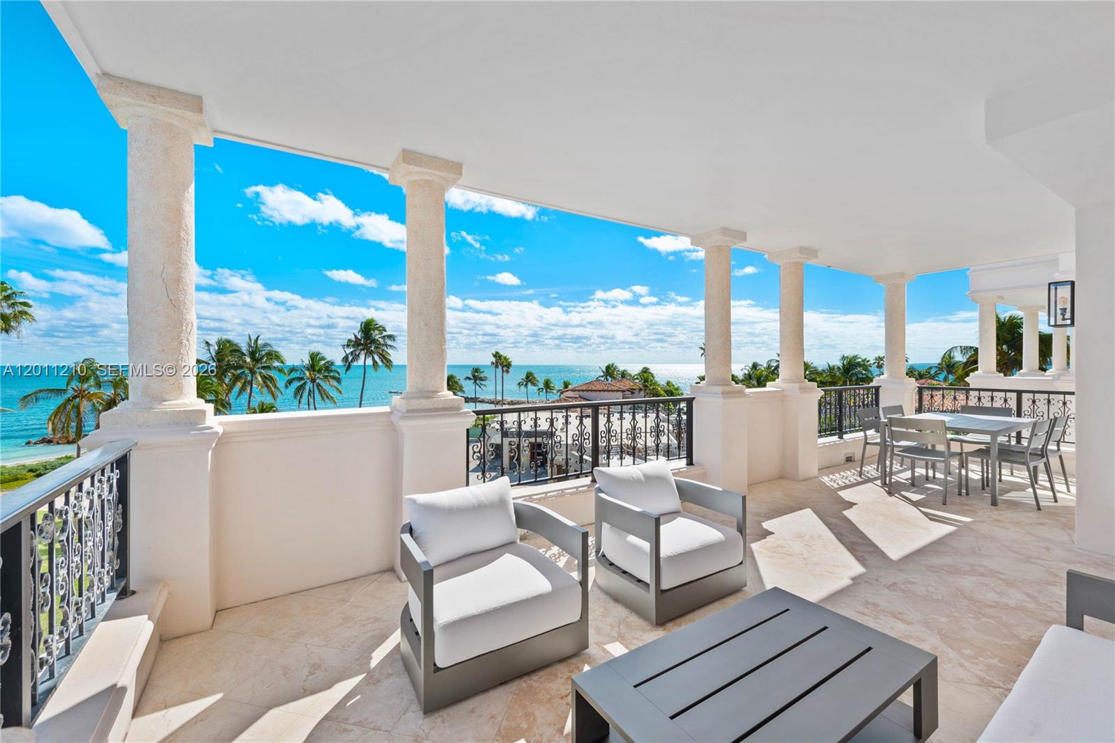 19242 Fisher Is Dr #19242 Miami Beach, FL 33109