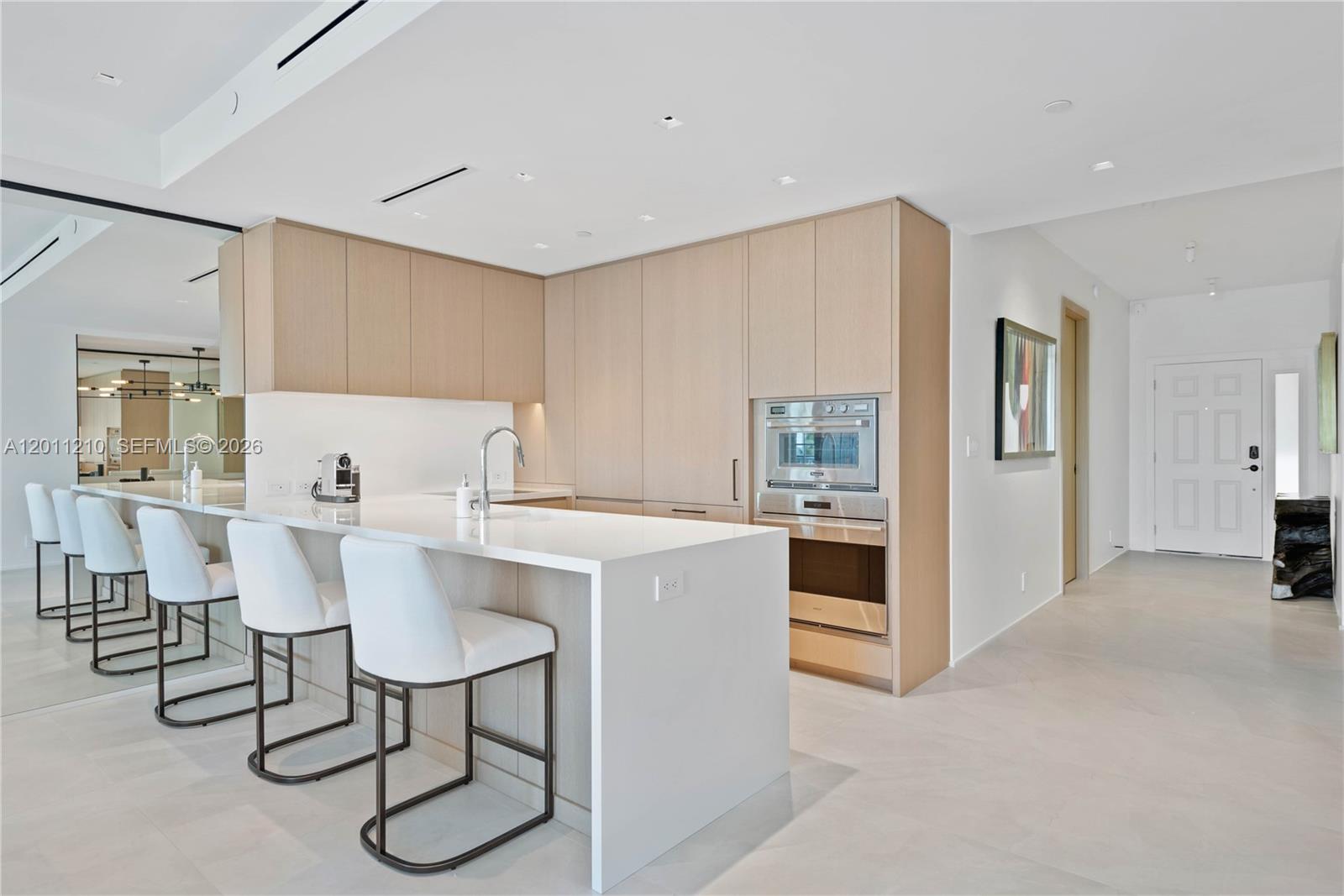 19242 Fisher Is Dr #19242 Miami Beach, FL 33109