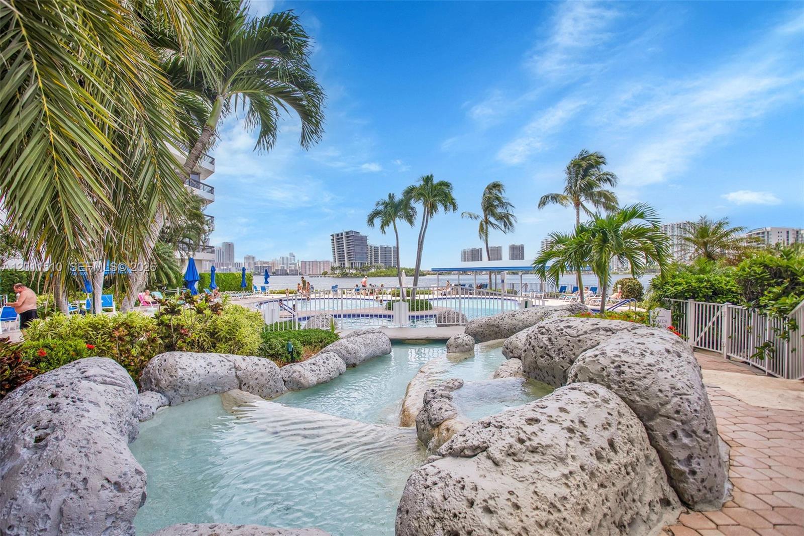 3530 Mystic Pointe Dr #214 Aventura, FL 33180