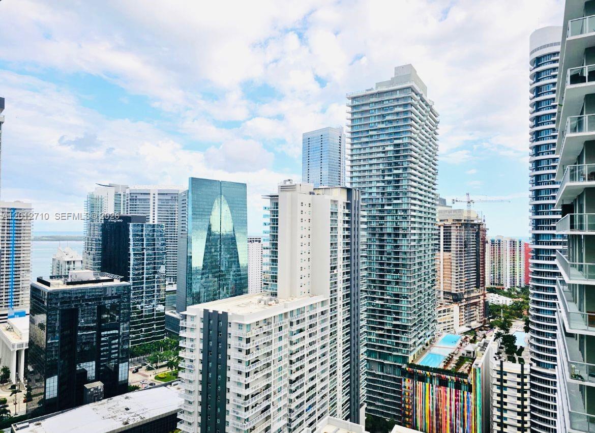 1111 SW 1st Ave #3517-N