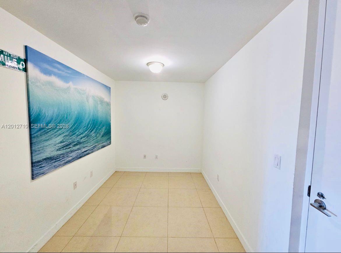 image Axis on Brickell North7