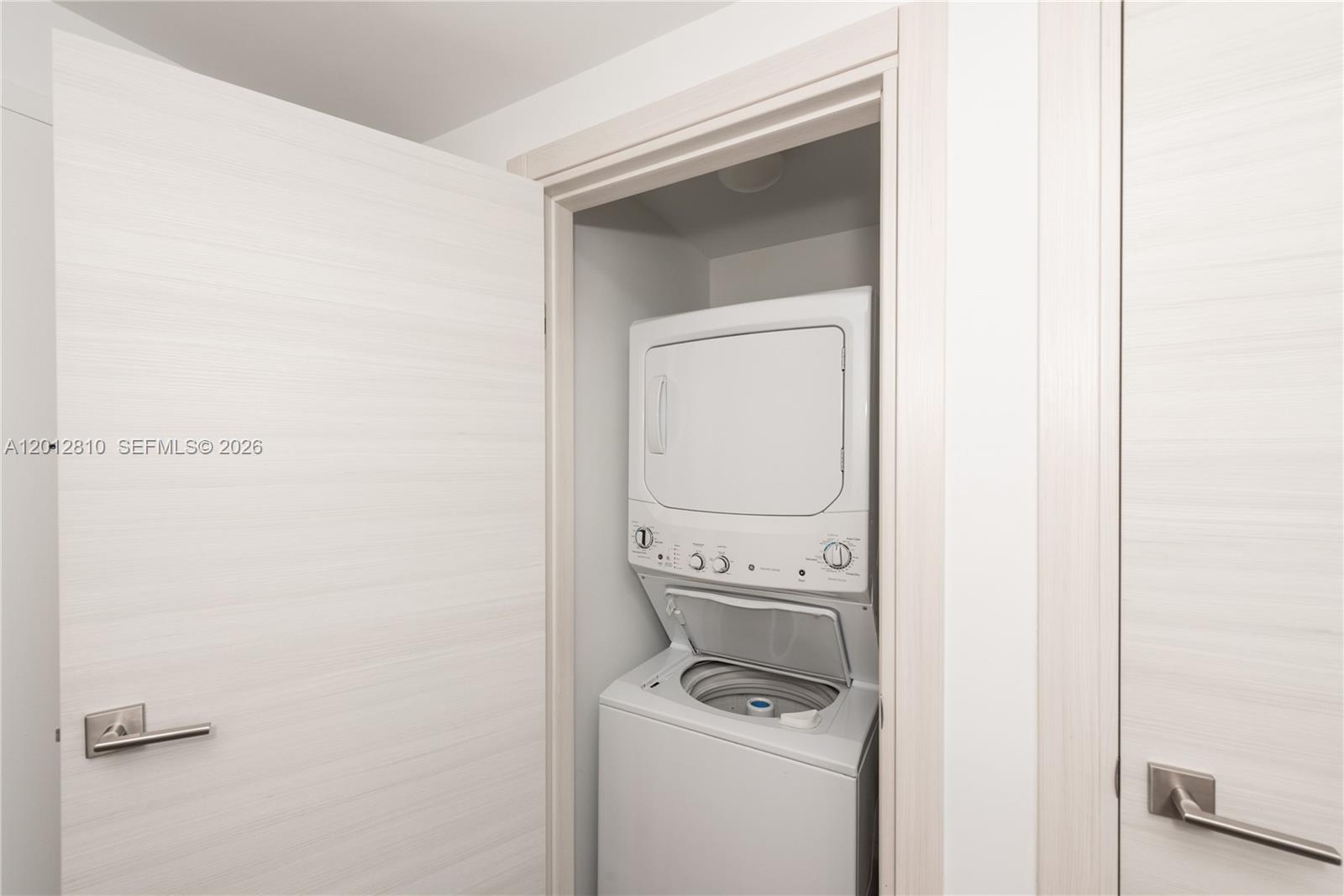 801 S Miami Ave #1602 Miami, FL 33130