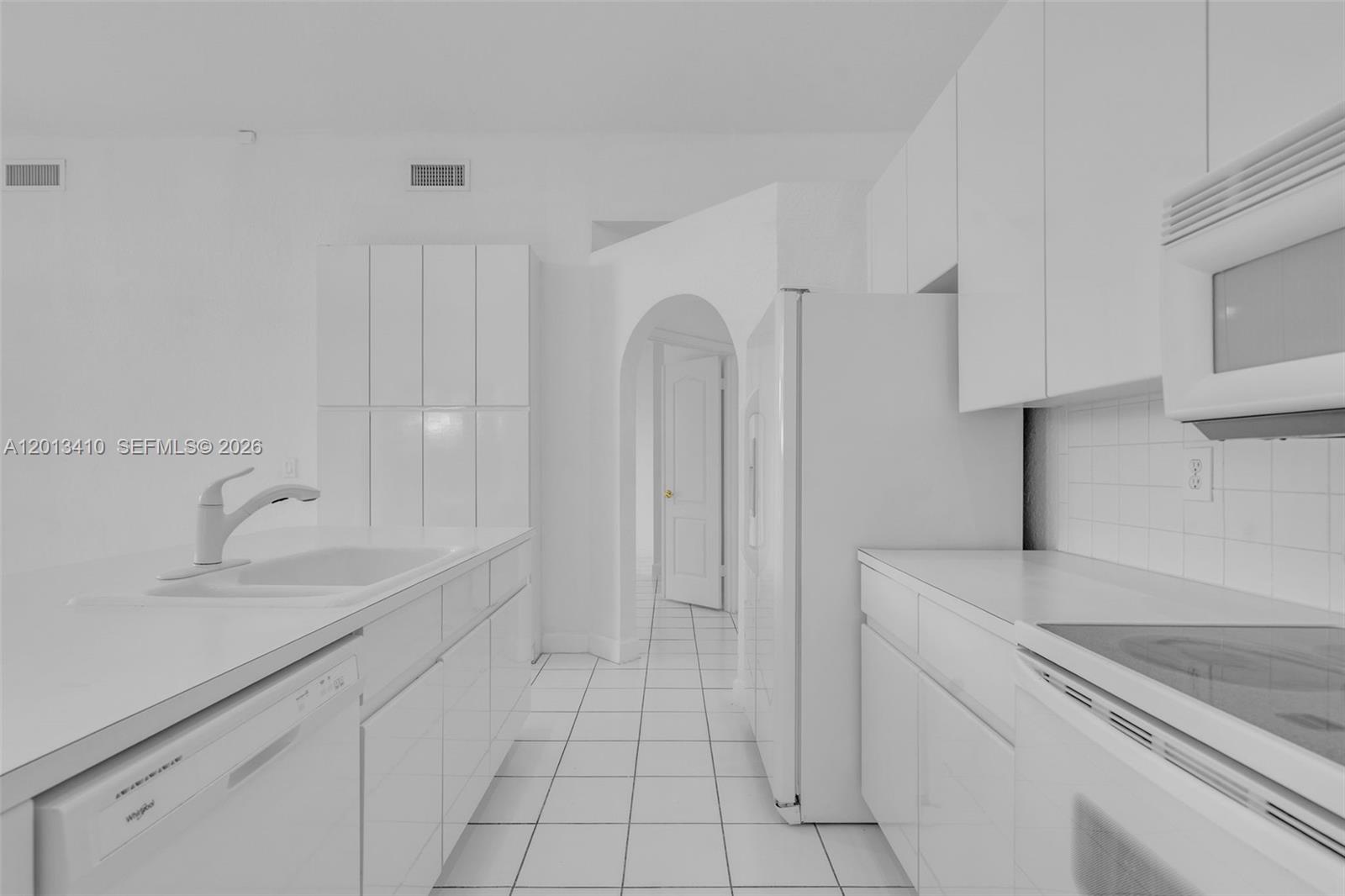 9803 NW 32nd St Doral, FL 33172
