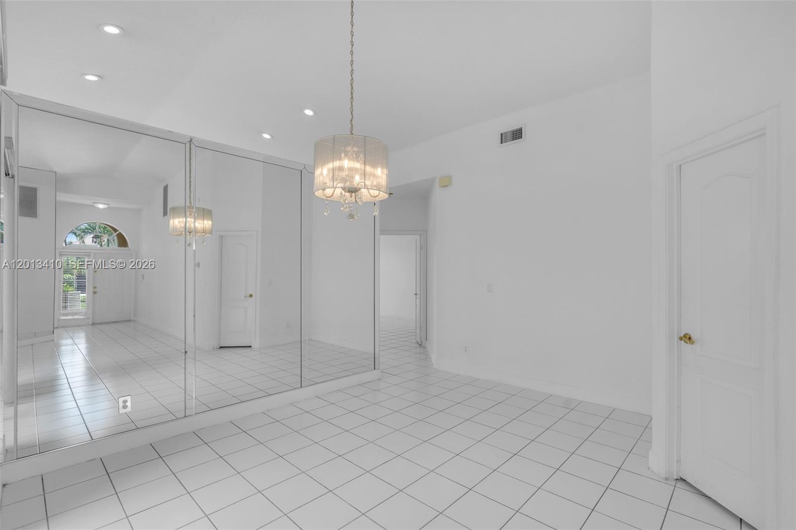 9803 NW 32nd St Doral, FL 33172