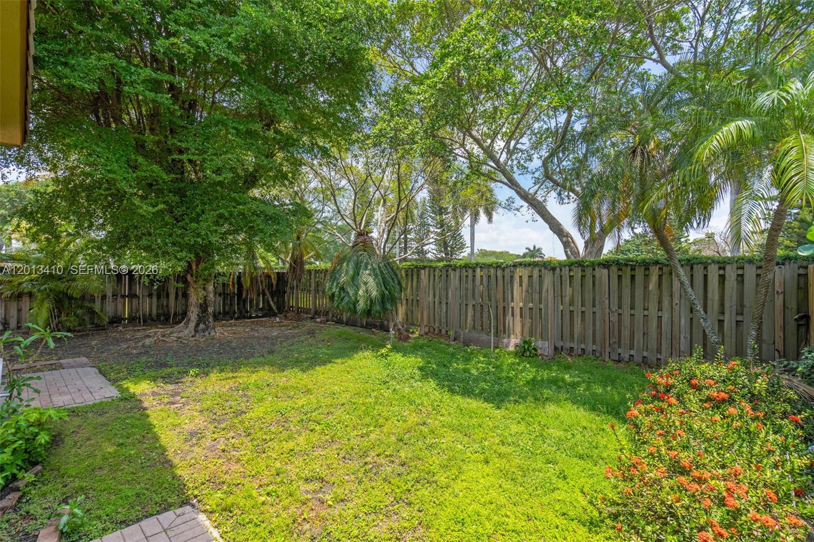 9803 NW 32nd St Doral, FL 33172