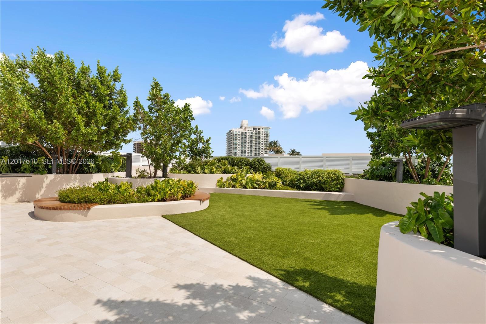 3034 Oak Ave #203 Coconut Grove, FL 33133