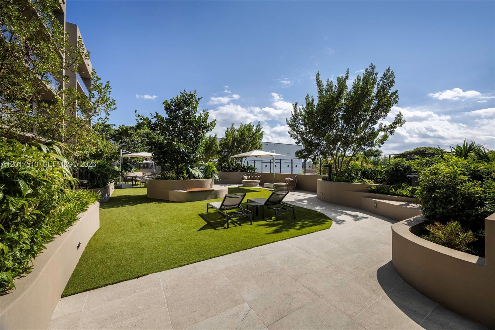 3034 Oak Ave #203 Coconut Grove, FL 33133