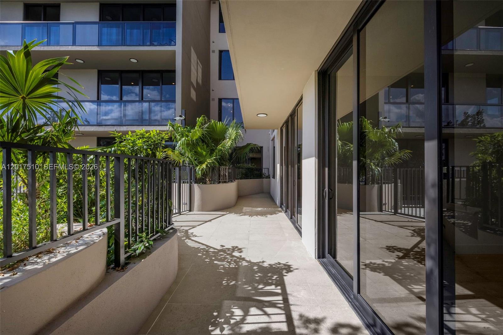 3034 Oak Ave #203 Coconut Grove, FL 33133