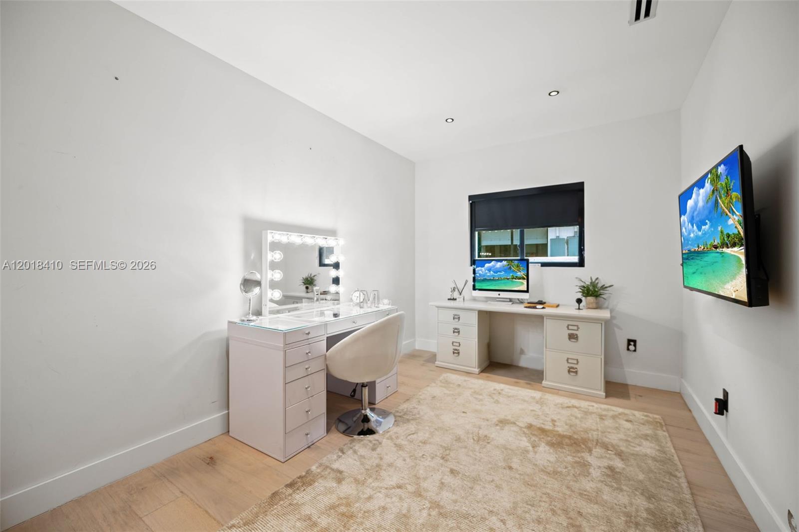 16431 NE 34th Ave North Miami Beach, FL 33160