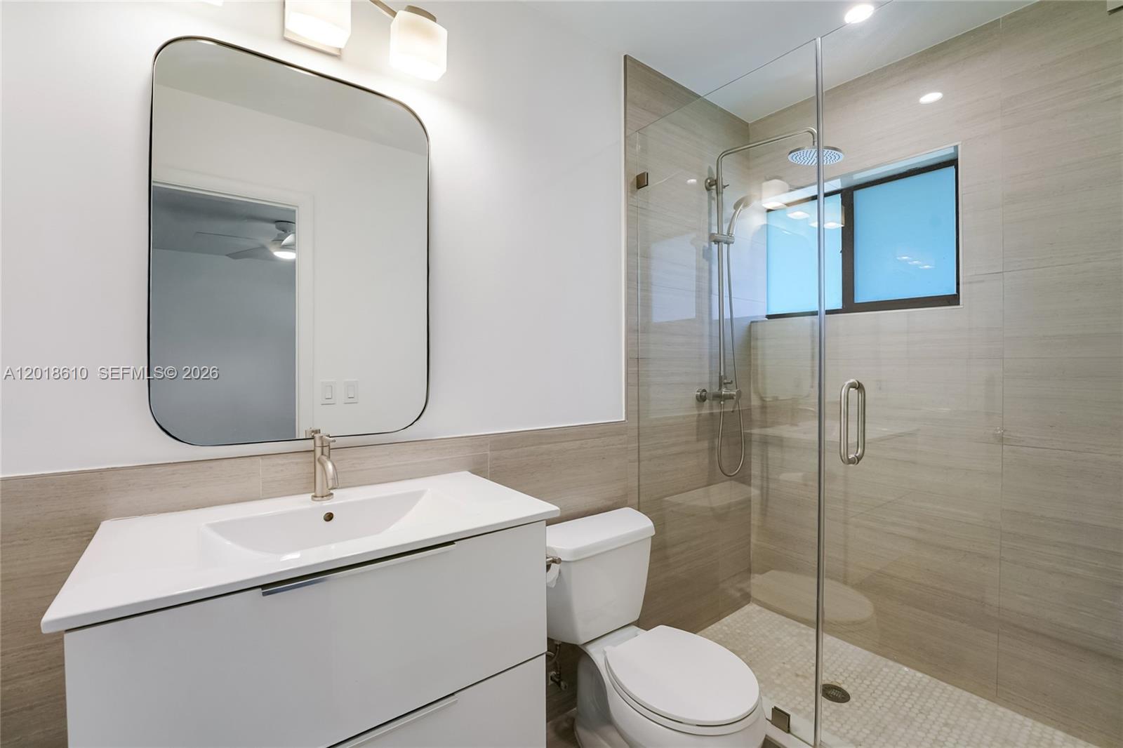 7220 SW 69th Ct Miami, FL 33143