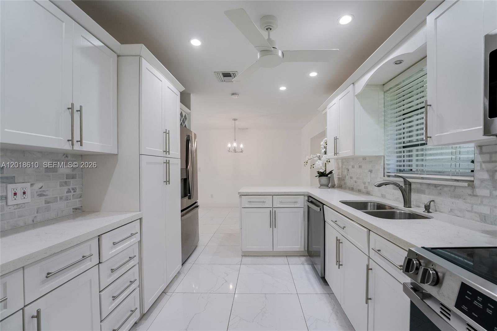 7220 SW 69th Ct Miami, FL 33143
