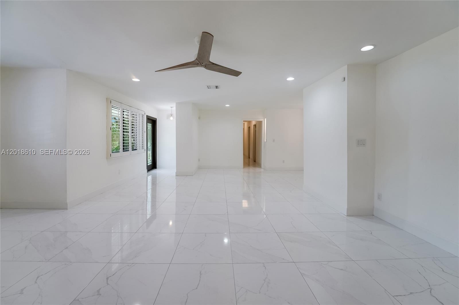 7220 SW 69th Ct Miami, FL 33143