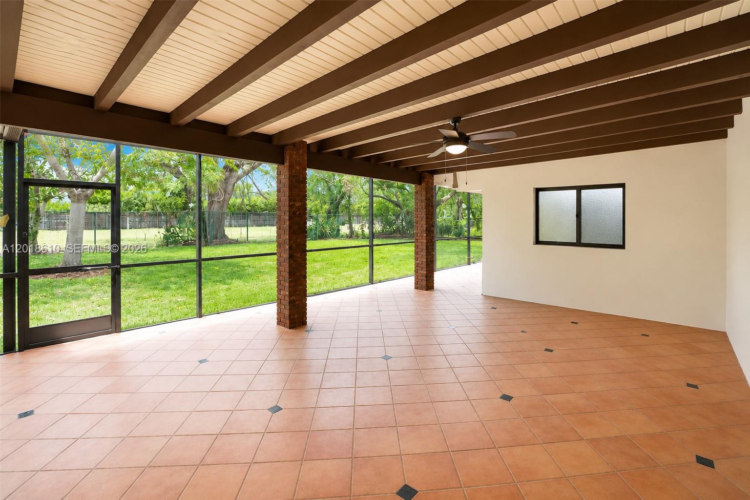 7220 SW 69th Ct Miami, FL 33143