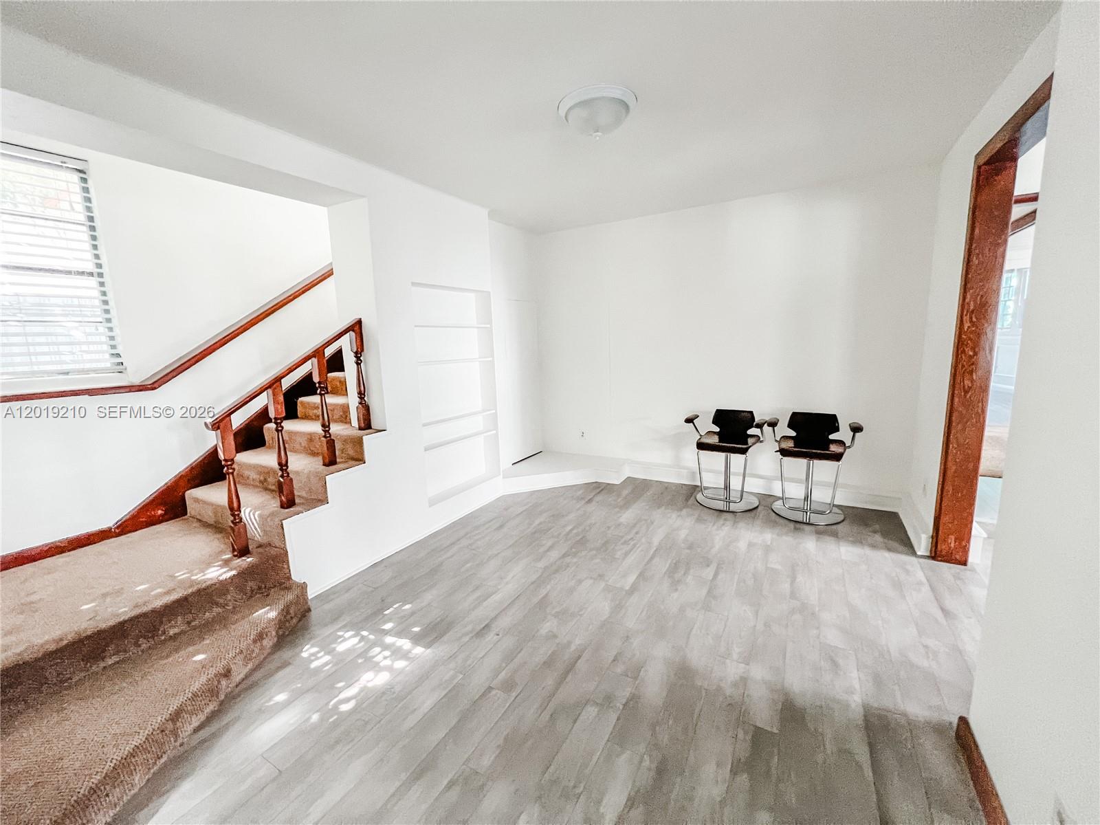 320 W 55th St Miami Beach, FL 33140