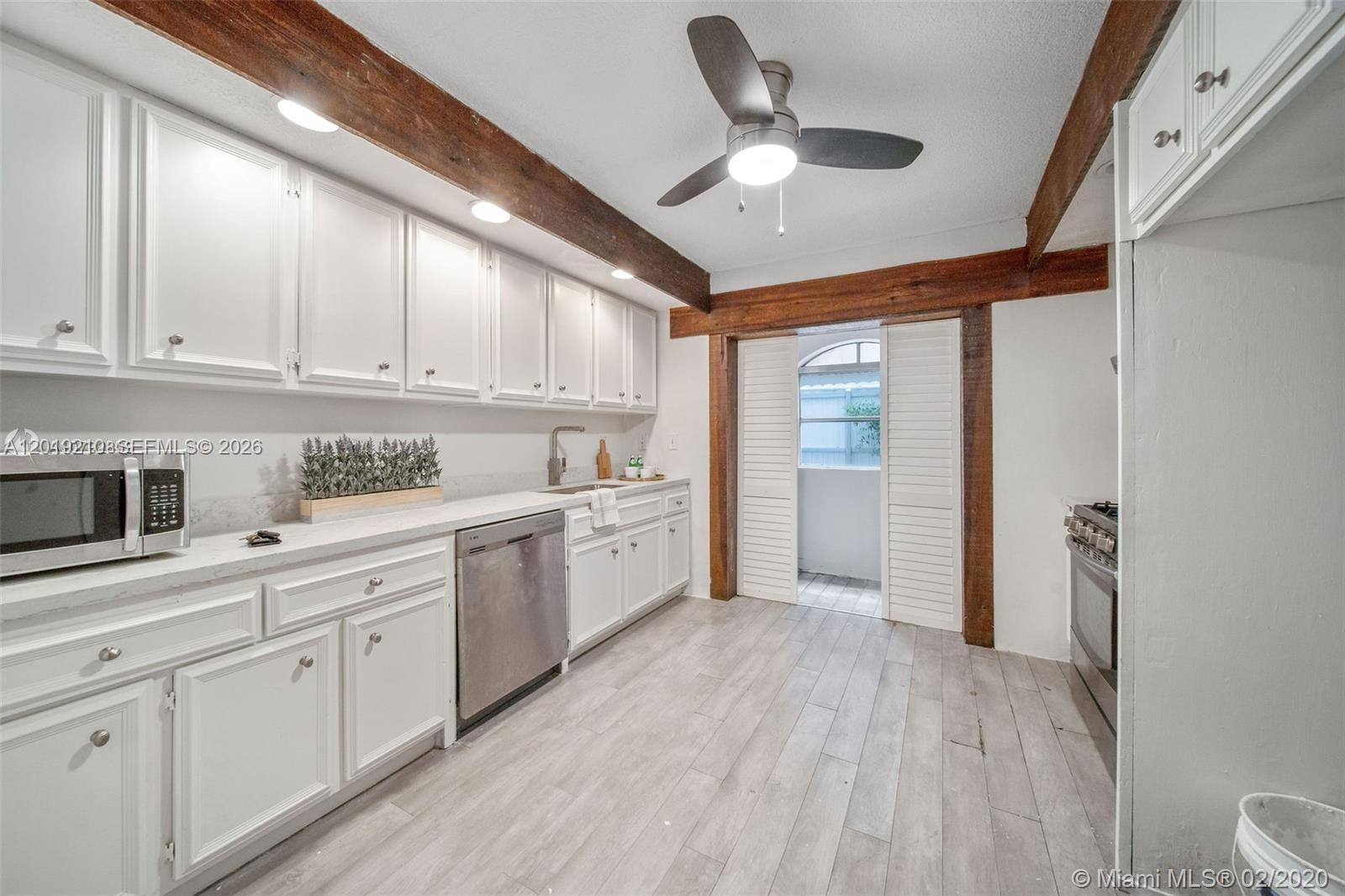 320 W 55th St Miami Beach, FL 33140
