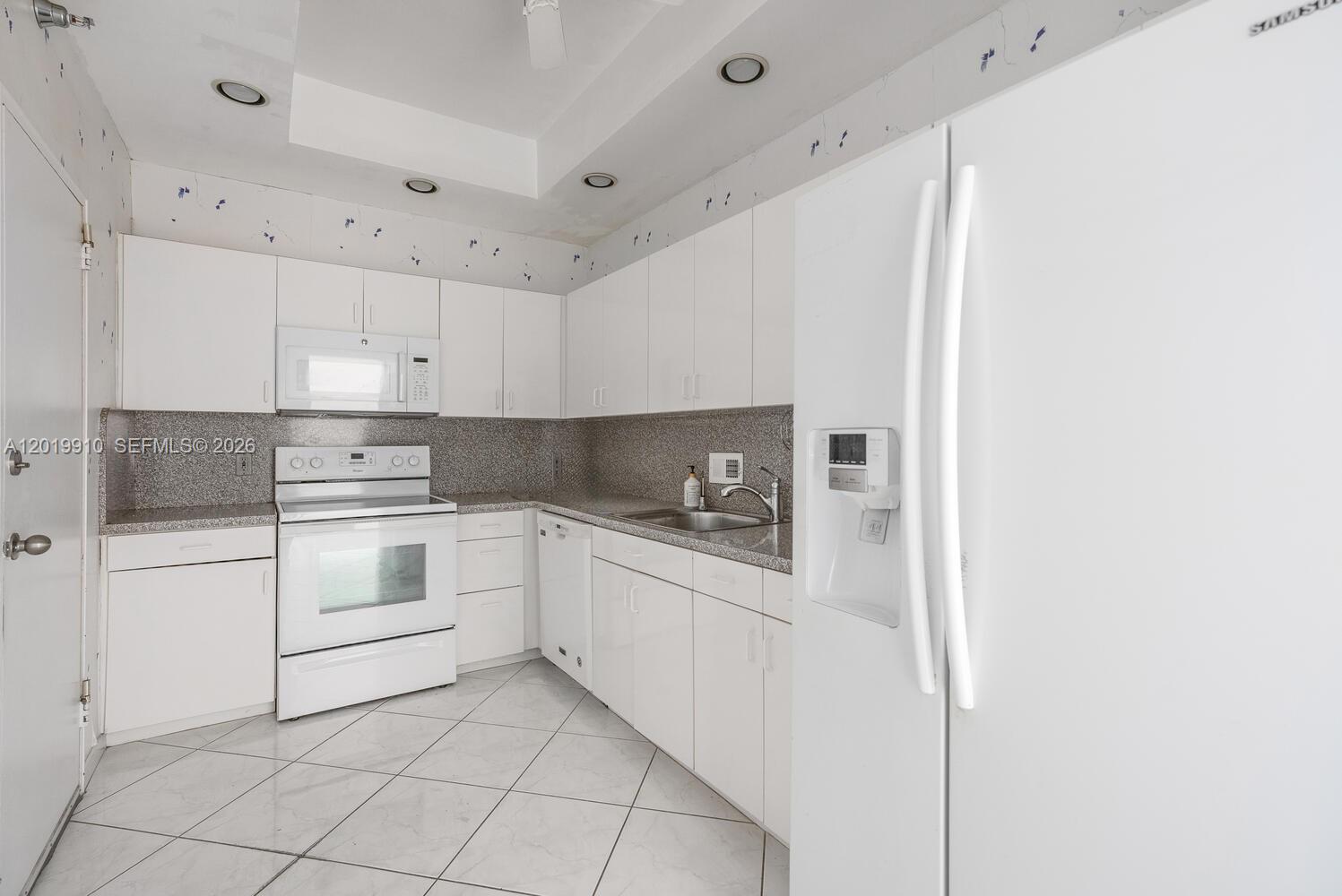 10185 Collins Ave #PH08 Bal Harbour, FL 33154