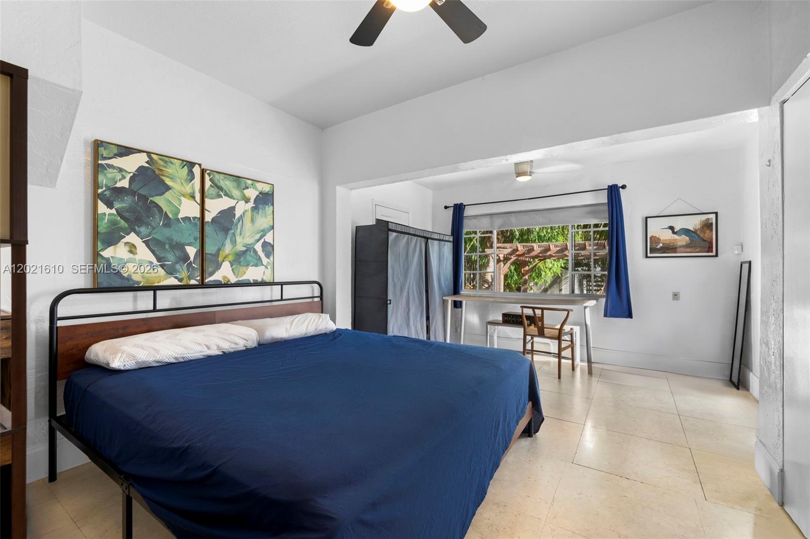 555 NE 73rd St Miami, FL 33138