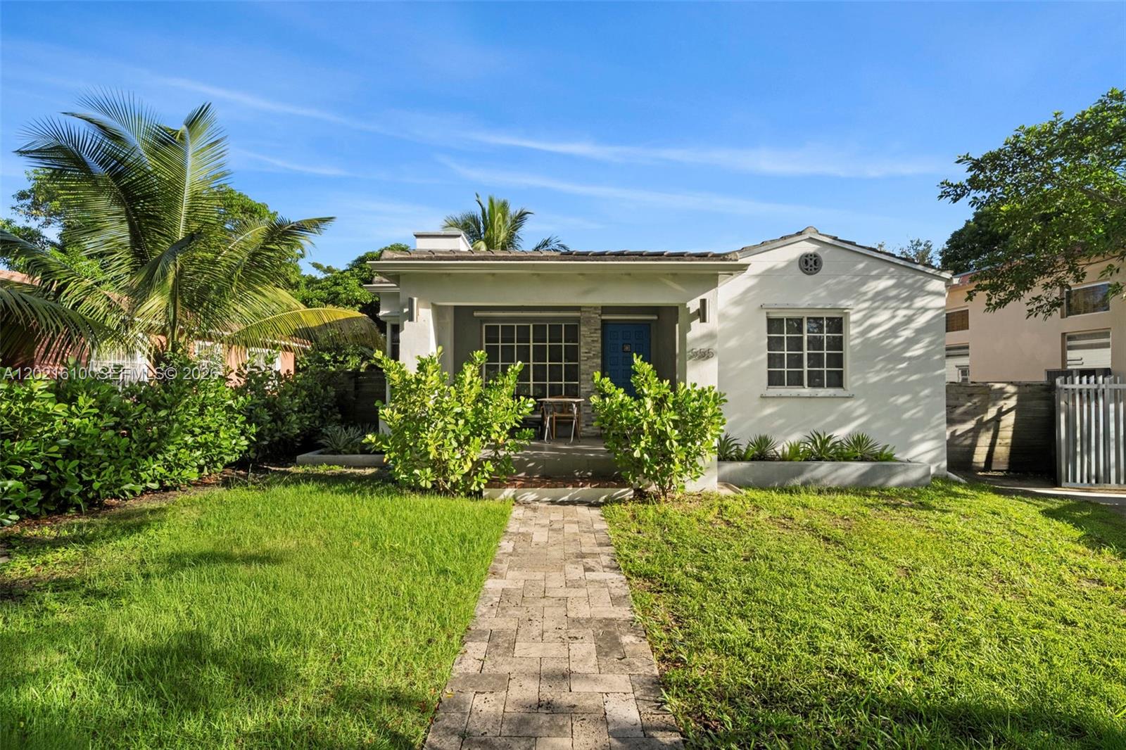 555 NE 73rd St Miami, FL 33138