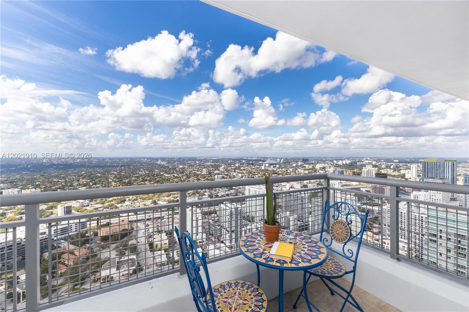 60 SW 13th St #4613 Miami, FL 33130