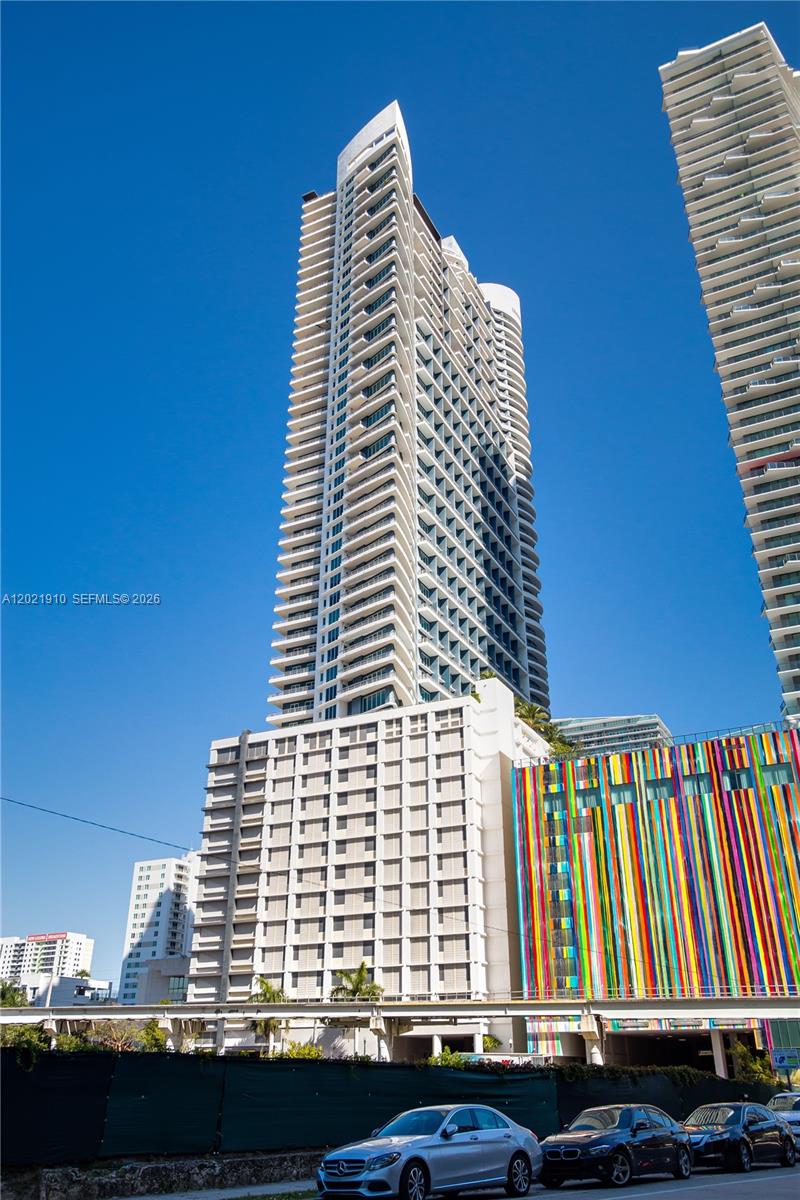 60 SW 13th St #4613 Miami, FL 33130