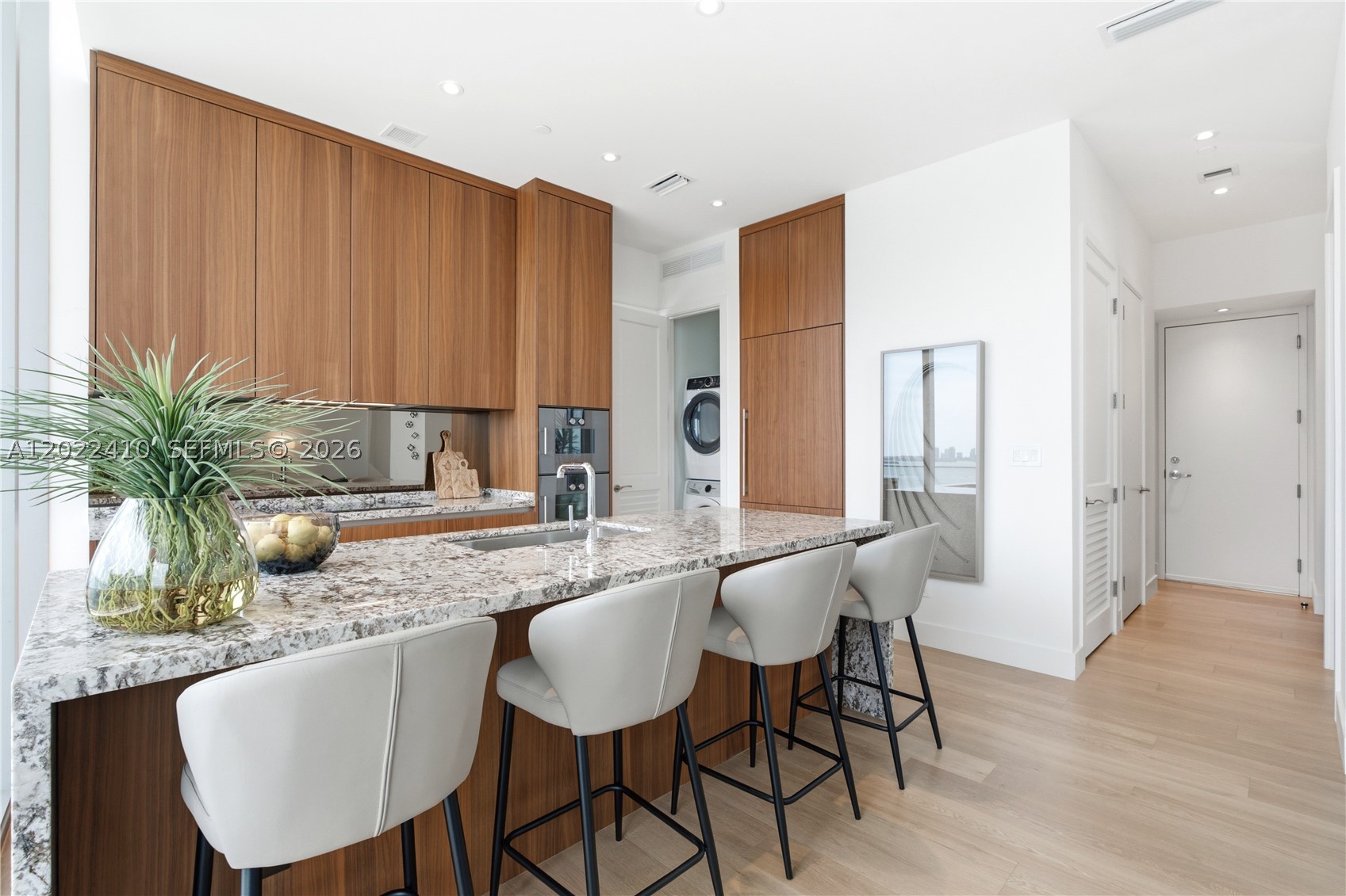 image Una Residences9
