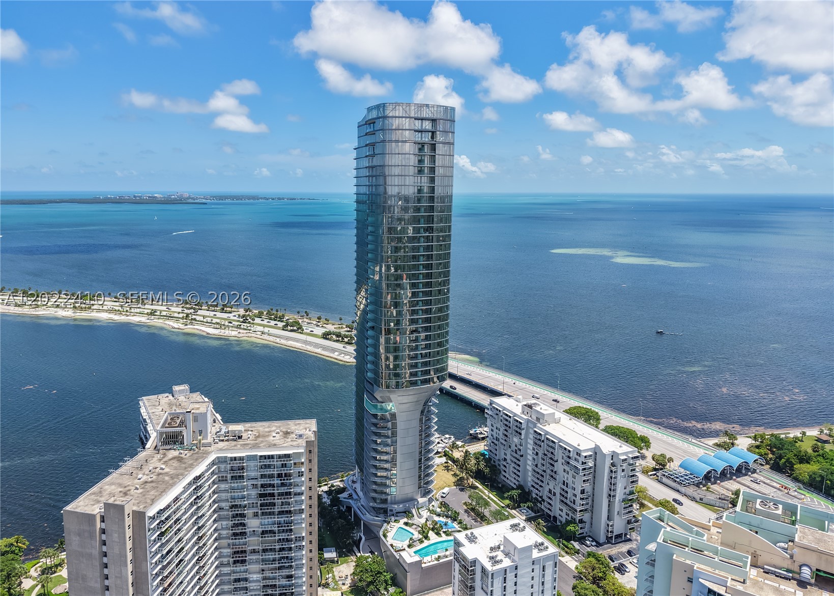 image Una Residences23
