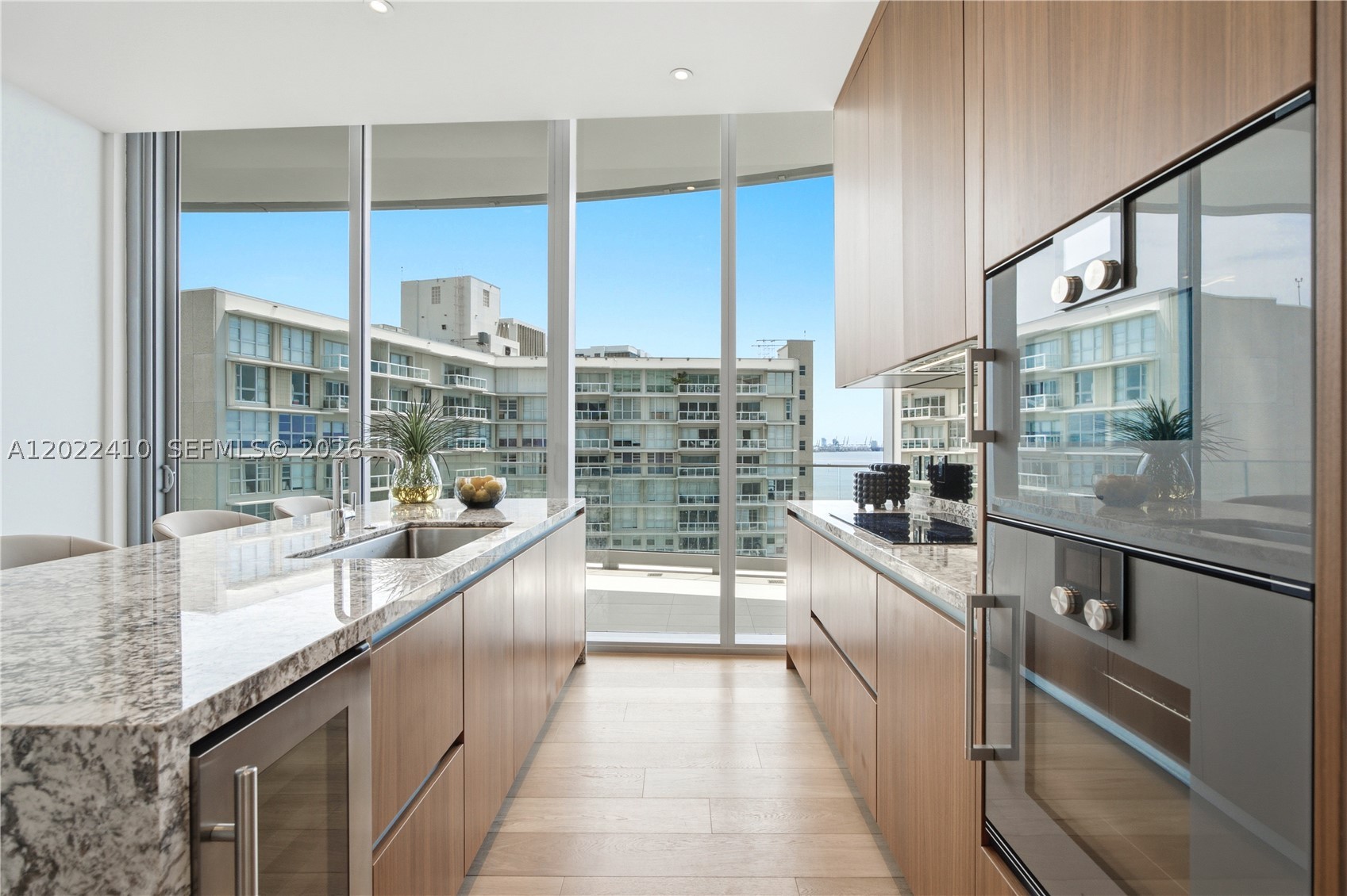 image Una Residences7