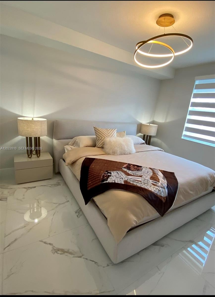 image Porto Bellagio Condo15