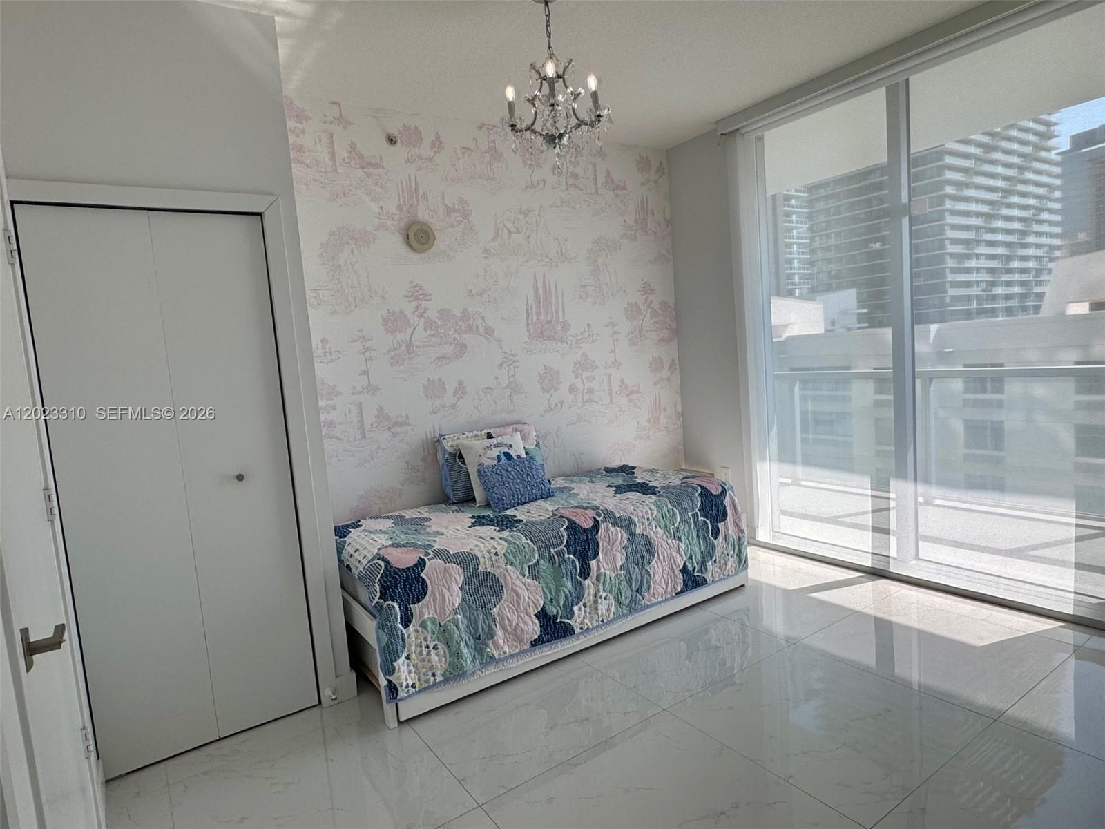 image Axis on Brickell South22