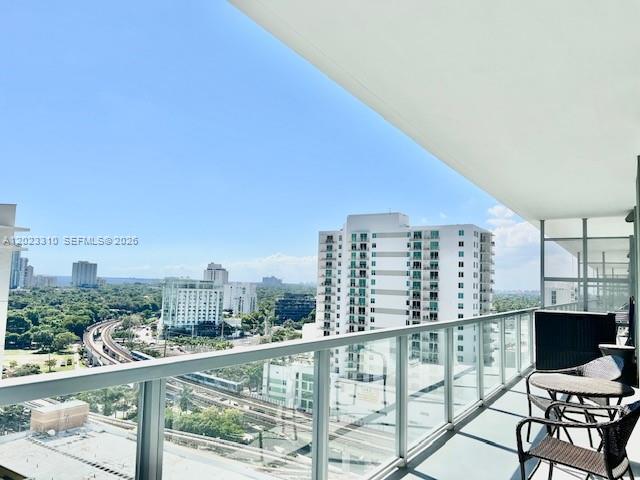image Axis on Brickell South29