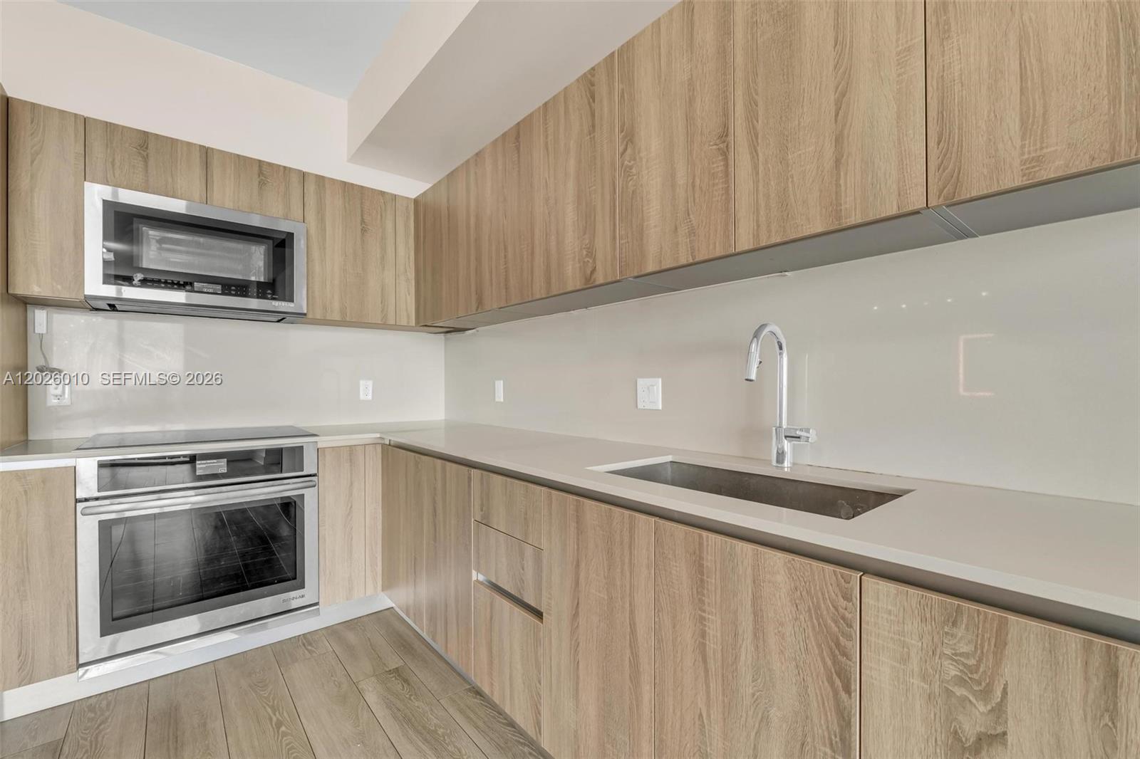 2960 NE 207th St #1108 Aventura, FL 33180