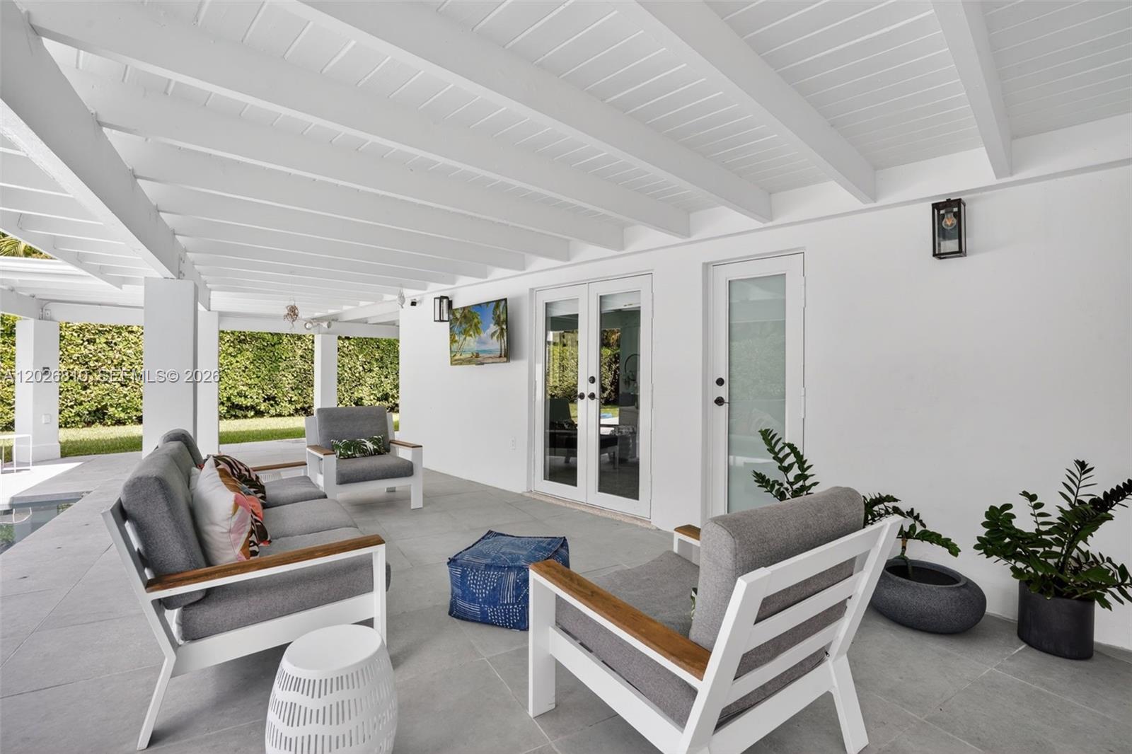 12420 SW 69th Ave Pinecrest, FL 33156