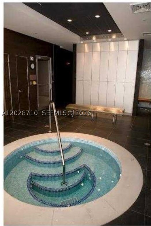 image 500 Brickell West22
