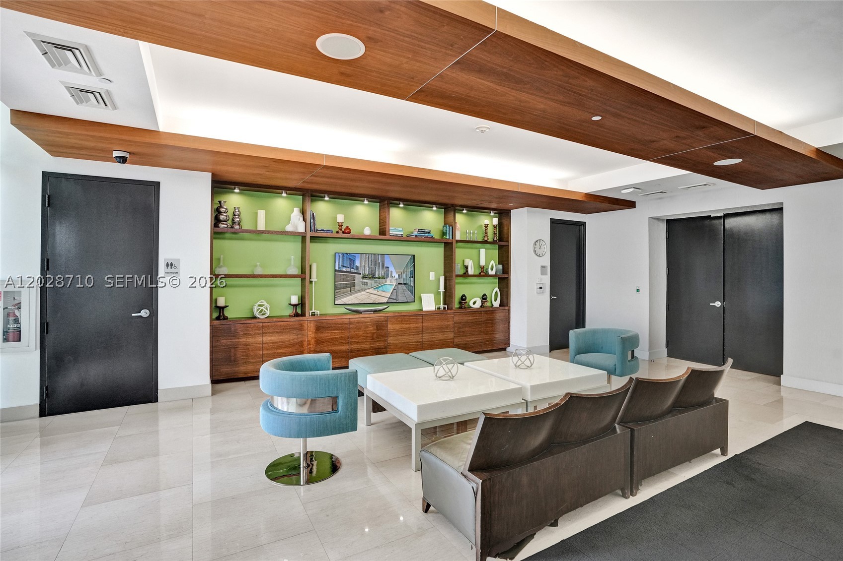 image 500 Brickell West38