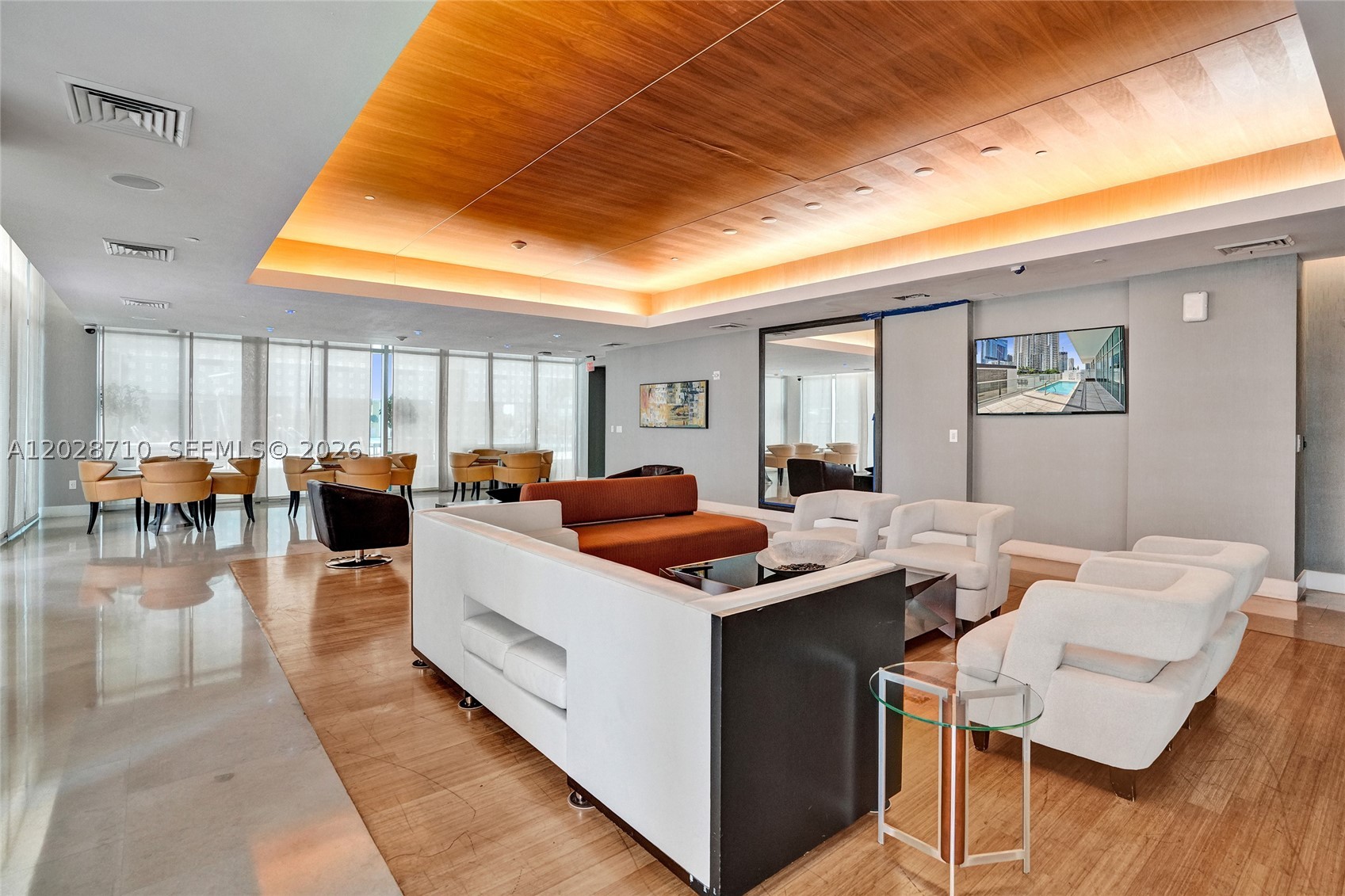 image 500 Brickell West47