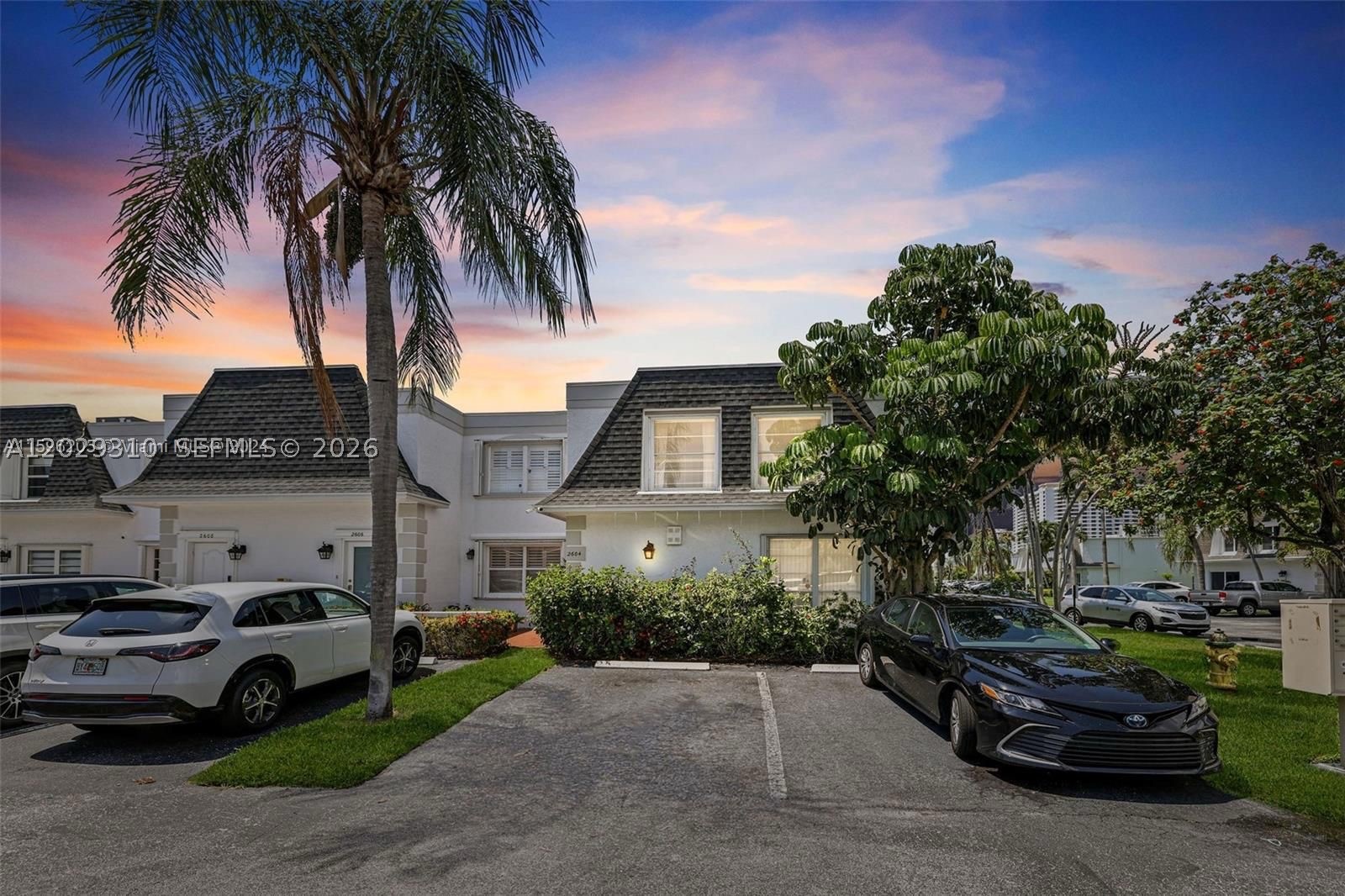 903 NE 27th Ave #903