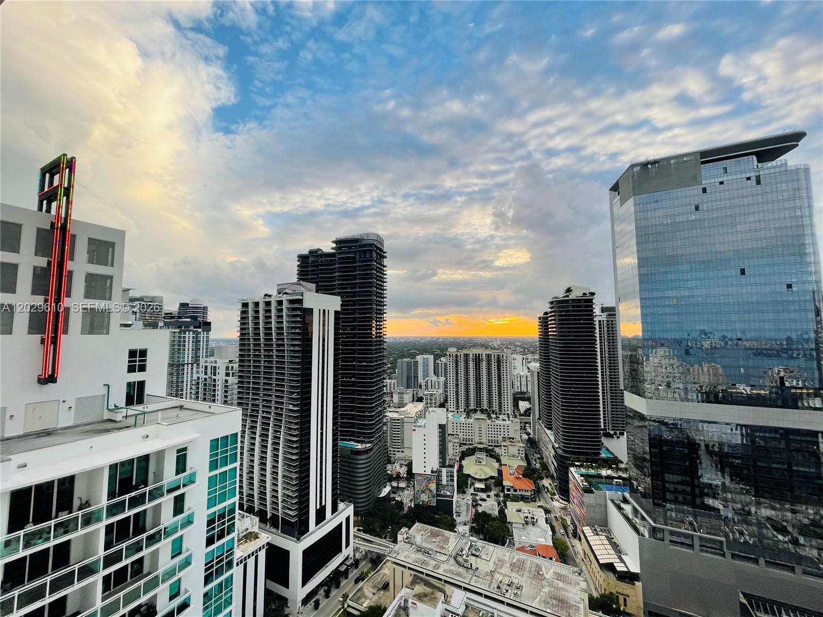 image The Plaza on Brickell East33
